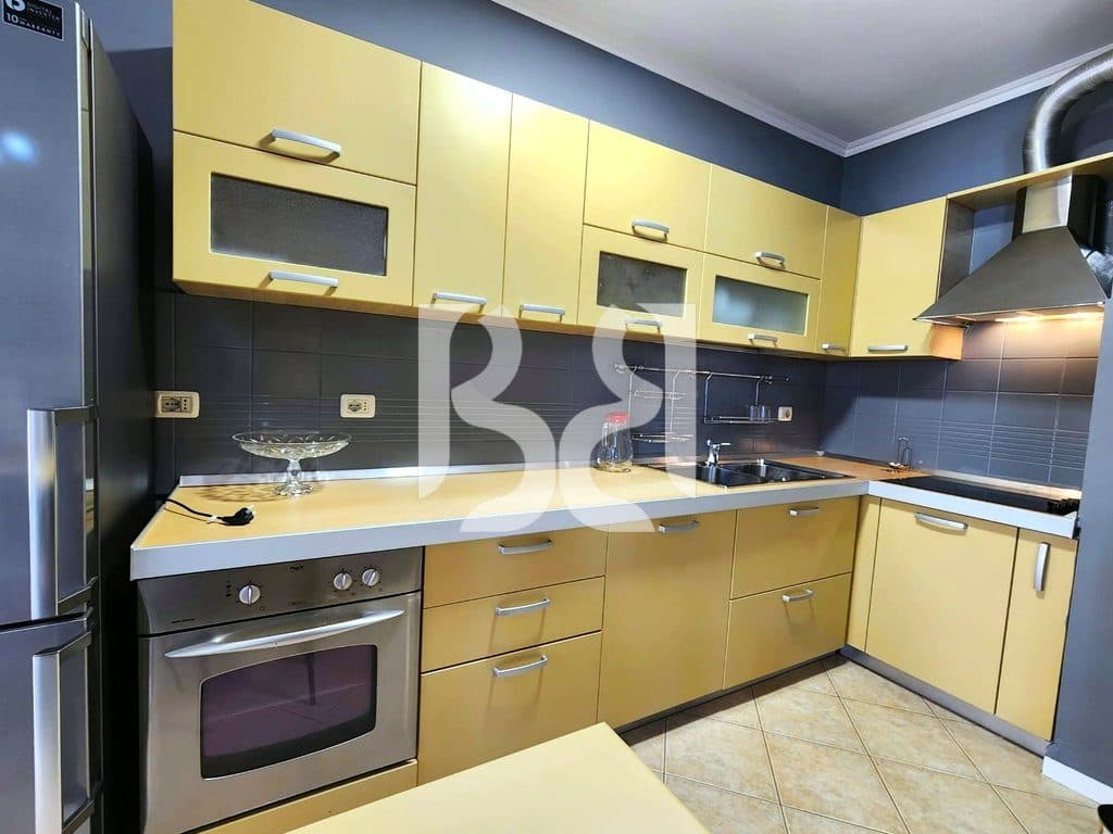 JEPET ME QIRA APARTAMENT 2+1+2 | Rruga “George W. Bush” | KATI 9 | 900 €/MUAJ 4