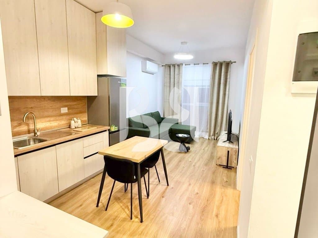 APARTAMENT ME QERA 1+1 TE KOMPLEKSI KADIU 2