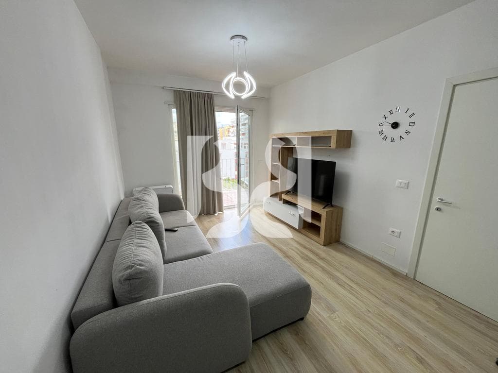JEPET APARTAMENT 2+1 ME QIRA NE ASTIR* 3