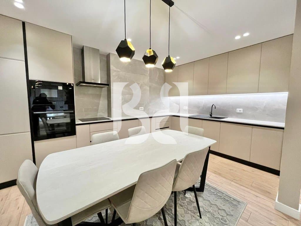 Jepet me Qira Apartament Modern 2+1+2 tualete në Kopshtin Botanik – Post Parkimi ekstra 3
