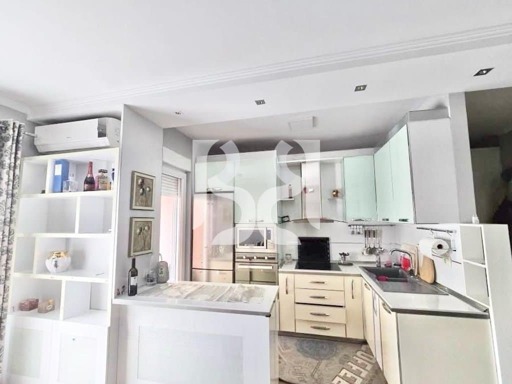 APARTAMENT 2+1 ME QERA TE RRUGA FROSINA PLAKU, KOMPLEKSI KONTAKT 3