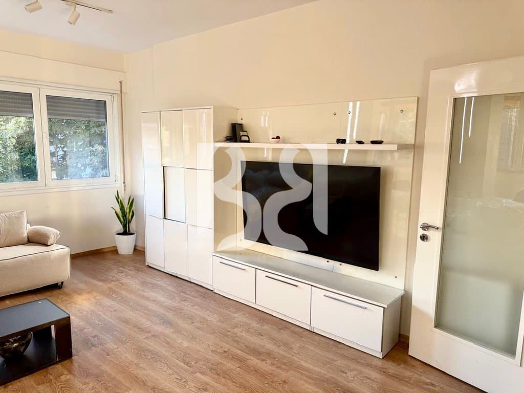 Apartament 2+1 me Qira në Komunën e Parisit Lokacion Premium**