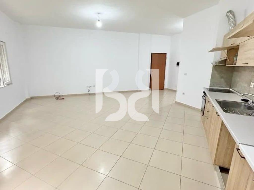 JEPET ME QIRA APARTAMENT 2+1 PRANE RADISSONIT LIQENI I THATE*