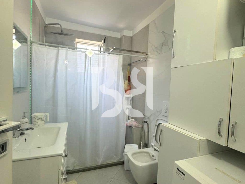 APARTAMENT ME QIRA 1+1 NË ISH-PARKU, TIRANË 2