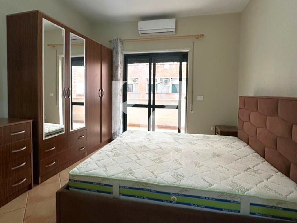 JEPET APARTAMENT 2+1+2 ME QIRA RRUGA BARRIKADAVE 3