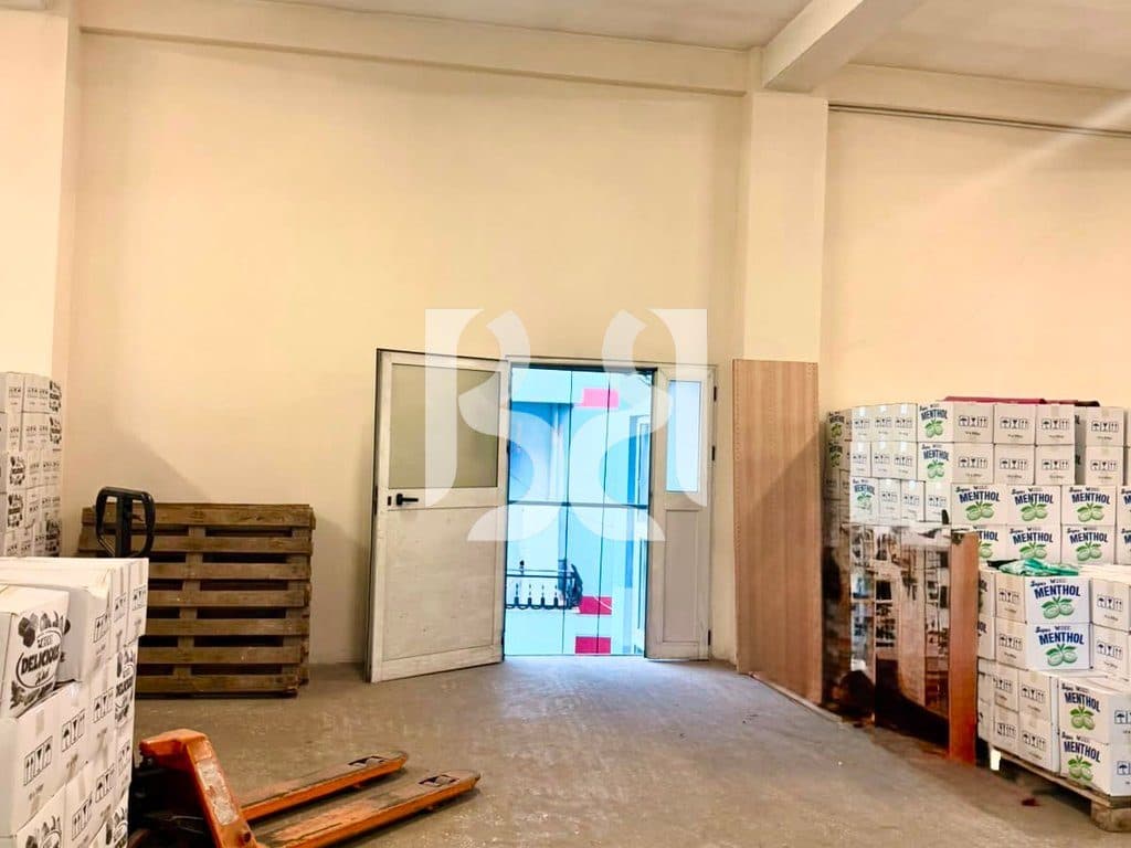 Ambient Biznesi për Qira në Yzberisht, Tiranë | 736 m² 4