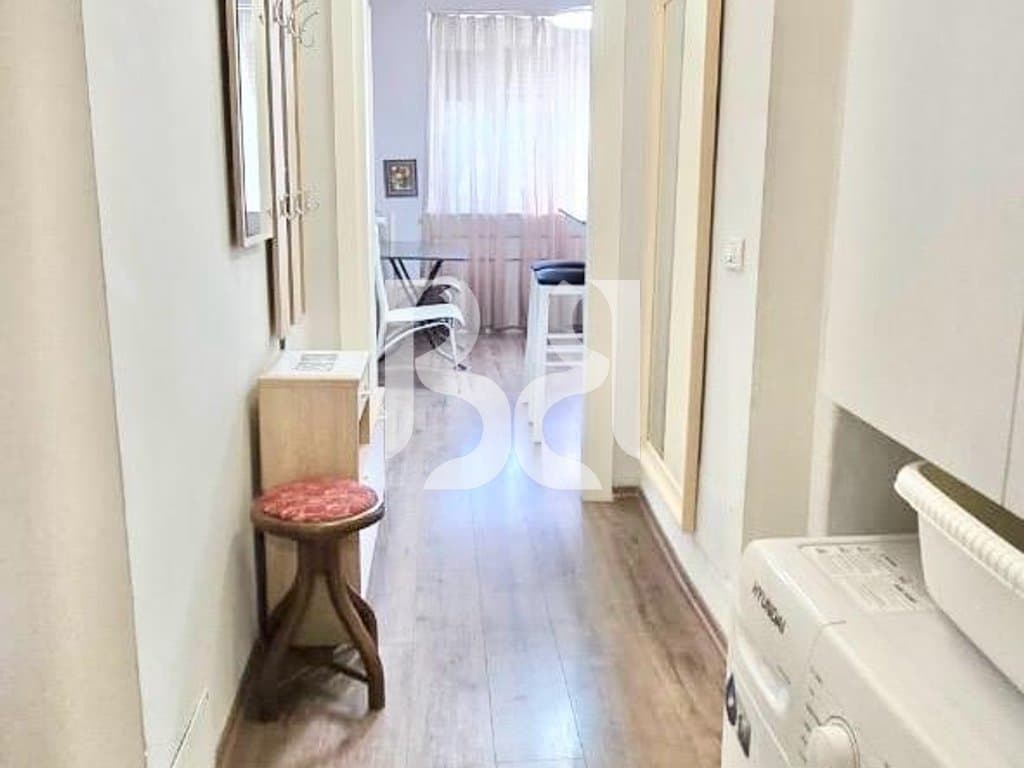 APARTAMENT ME QERA 1+1 TEK BULEVARDI BAJRAM CURRI,PRANE XHAMISE SE TABAKEVE 2