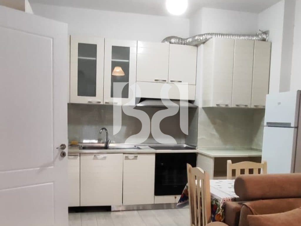 APARTAMENT ME QERA 3+1+PARKIM+BALLKON NE KINOSTUDIO 3