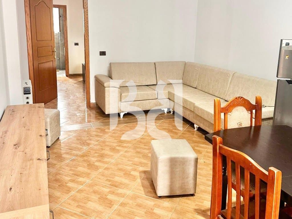 APARTAMENT ME QERA 1+1 PRANE VILA L, ASTIR** 4