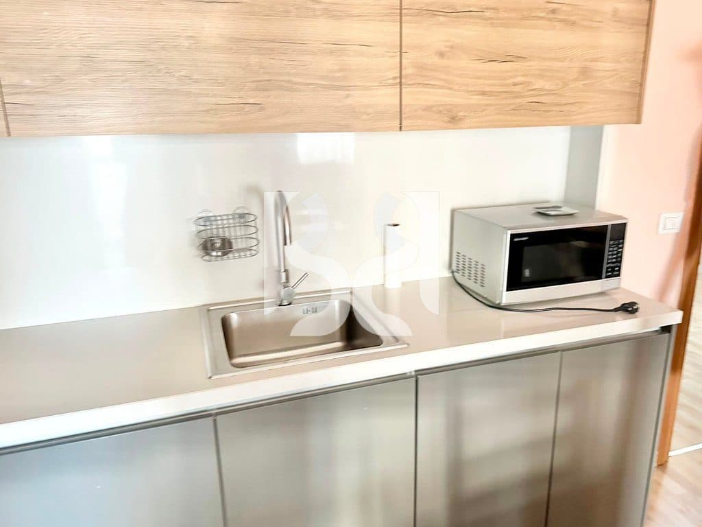 APARTAMENT ME QERA 2+1 ME DY BALLKONE TE KOMUNA E PARISIT** 4