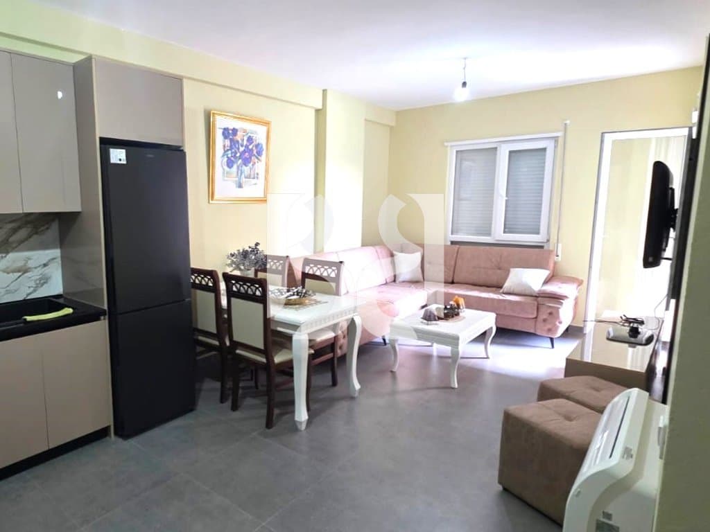 APARTAMENT 2+1+POST PARKIMI ME QERA TEK UNIVES CITY 500EURO
