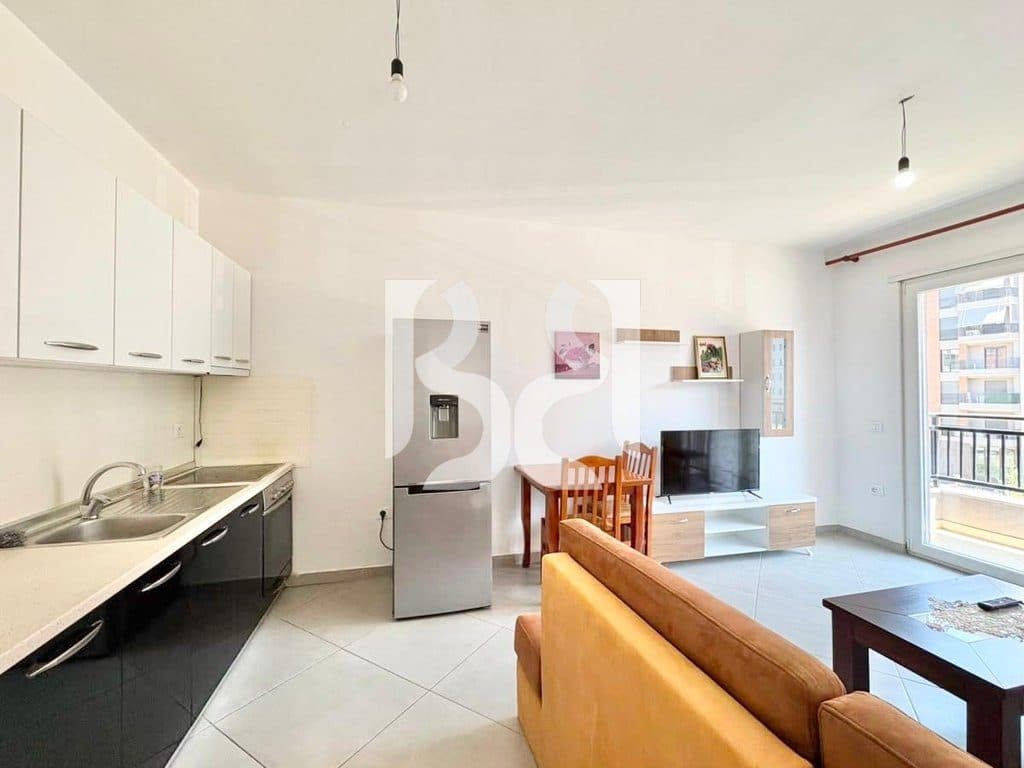 APARTAMENT 1+1 ME QERA NE ASTIR, VILA L2 4