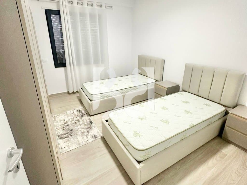 APARTAMENT ME QERA 2+1+2+PARKIM TE PAZARI I RI 4