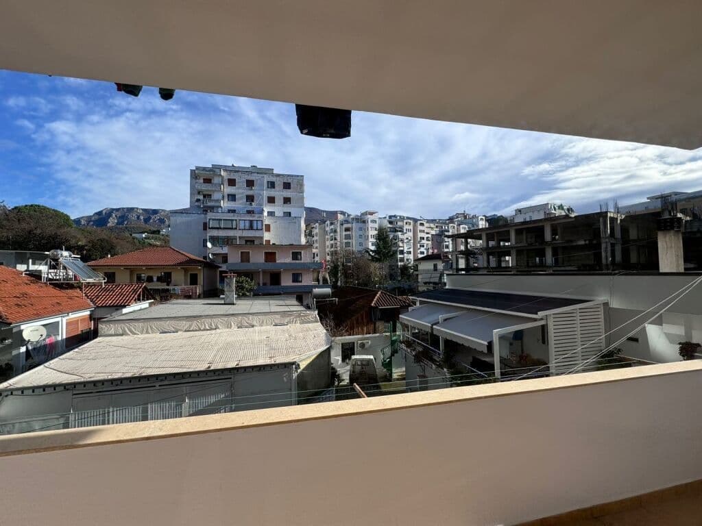SHITET APARTAMENT NE FRESK 2+1+2 ME HIPOTEKE 4