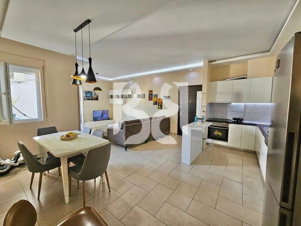 APARTAMENT 2+1 NE SHITJE TE KOPESHTI BOTANIK