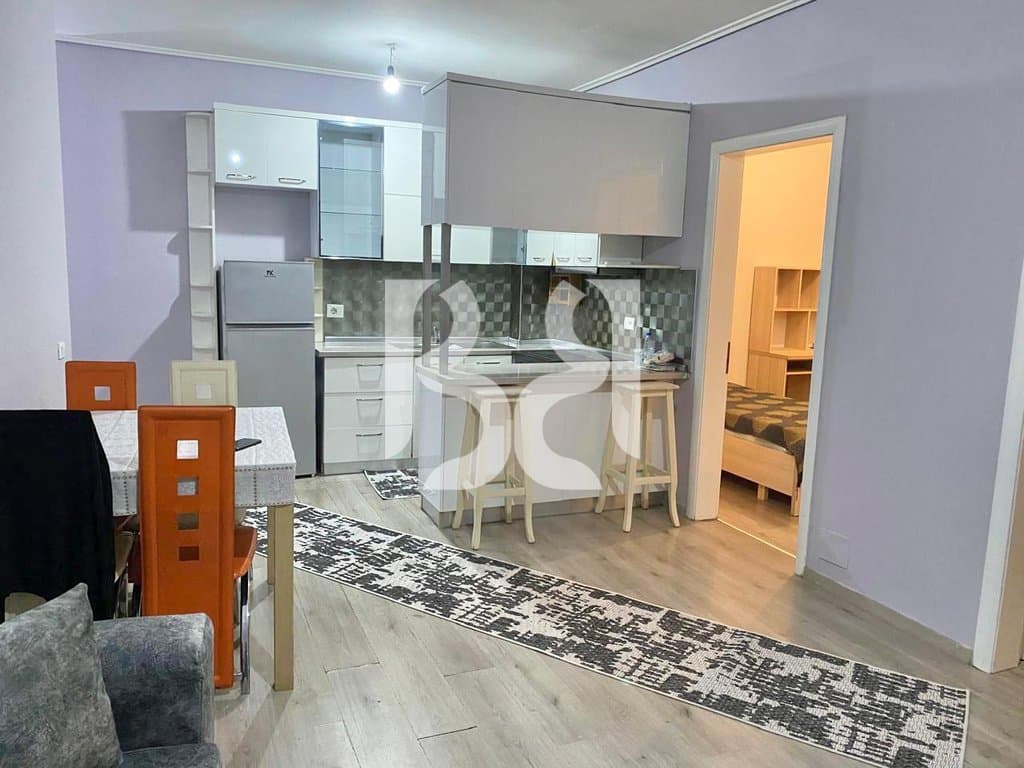 APARTAMENT 2+1 ME QIRA 50.000 LEKE ASTIR*