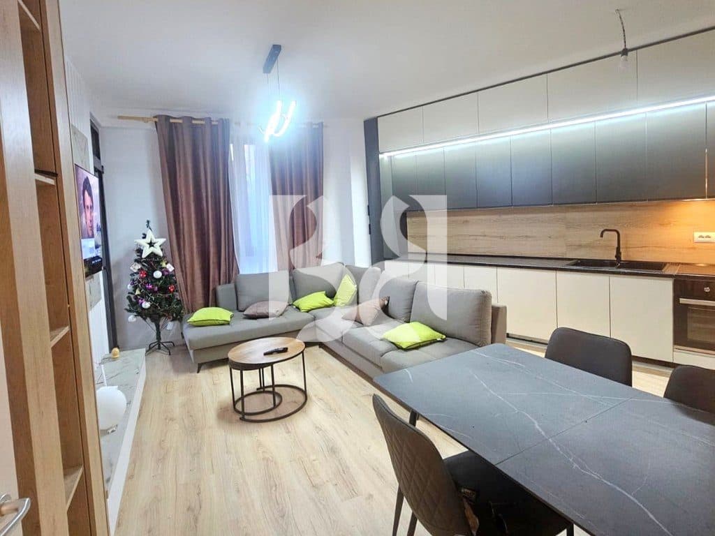 APARTAMENT 2+1+2+BALLKON ME QIRA TEK LIQENI I THATE ME PAMJE NGA KOPSHTI ZOOLOGJIK 2