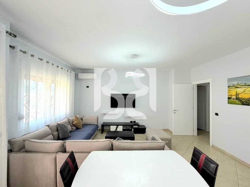 APARTAMENT 2+1 ME QIRA NË RRUGËN QEMAL STAFA, TIRANË