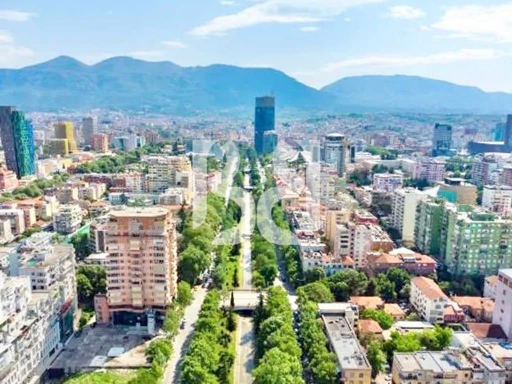 SHITET APARTAMENT 2+1 – ISH EKPOZITA, TIRANË