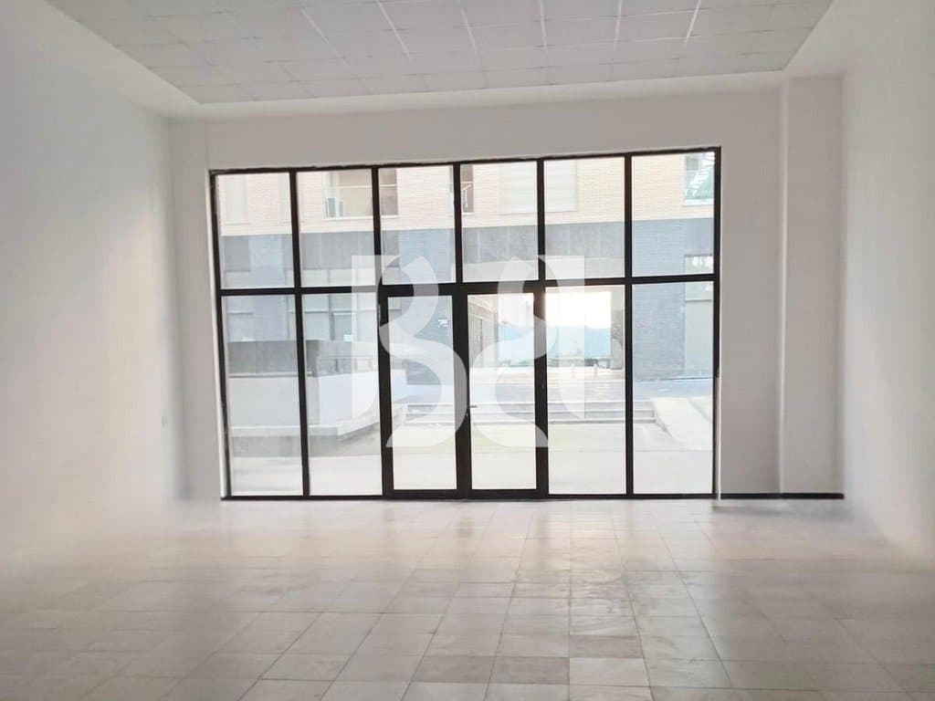 AMBIENT BISNESI ME QIRA TEK PROFARMA 520€* 4