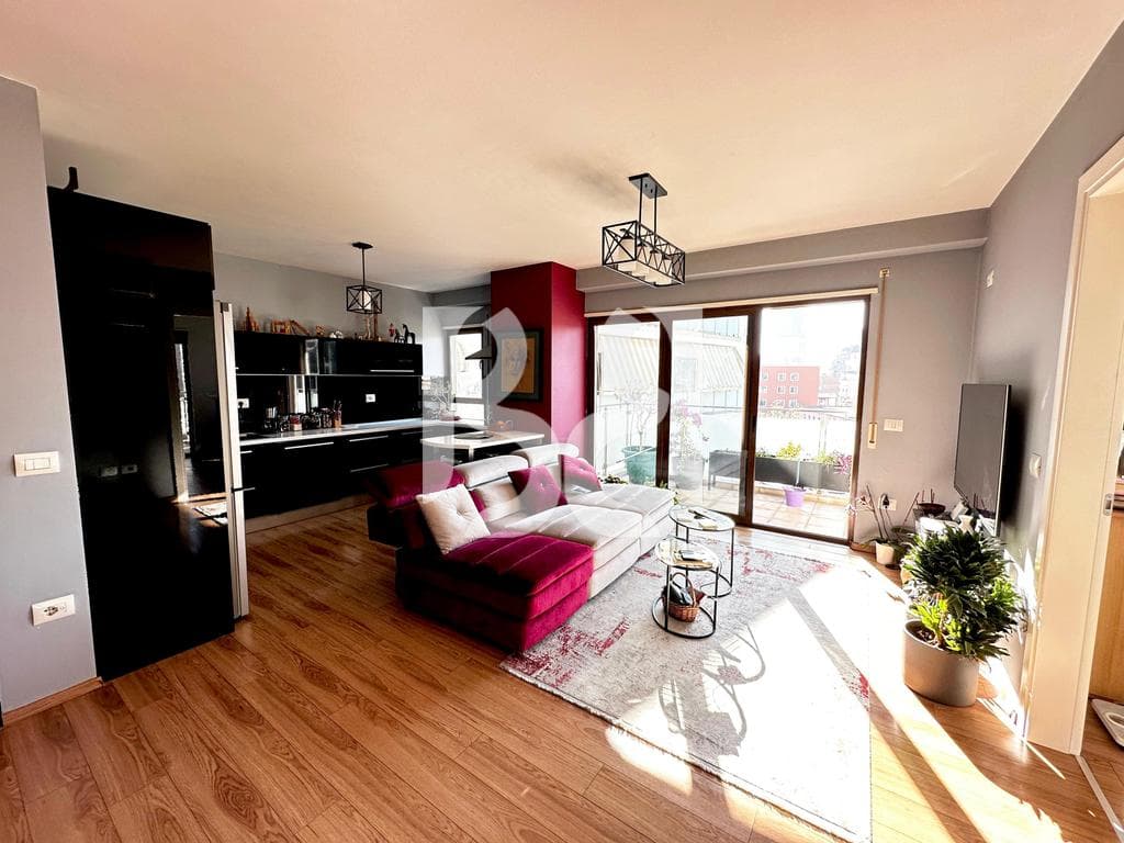 APARTAMENT 2+1 ME QIRA , PROKURORIA E TIRANES