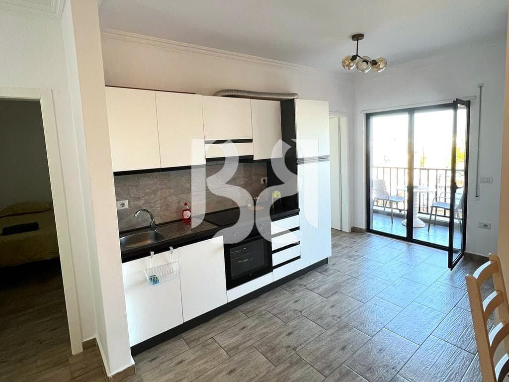Apartament 2+1 me Qira në Rrugën Gjon Buzuku, prane Vila Gold | 60,000 Leke/Muaj 4