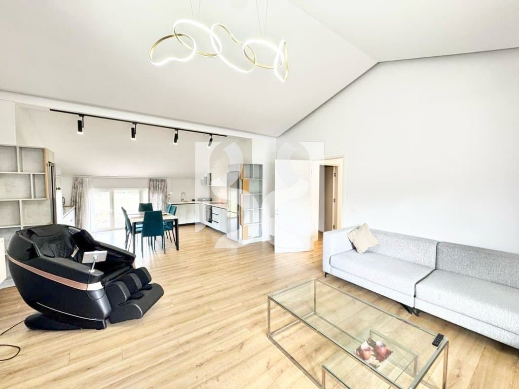 APARTAMENT ME QERA 3+1+2 ME 3 PARKIME TE SECRET GARDEN* 2