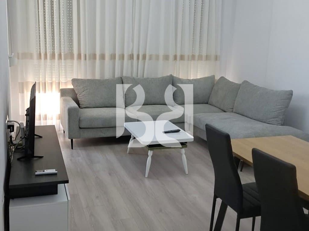 APARTAMENT ME QERA 2+1+2 UNIVERS CITY
