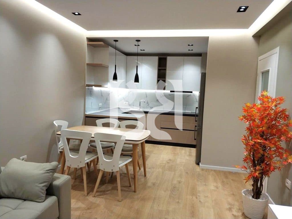 APARTAMENT 1+1+BALLKON+POST PARKIMI ME QIRA TEK KOMUNA E PARISIT 4