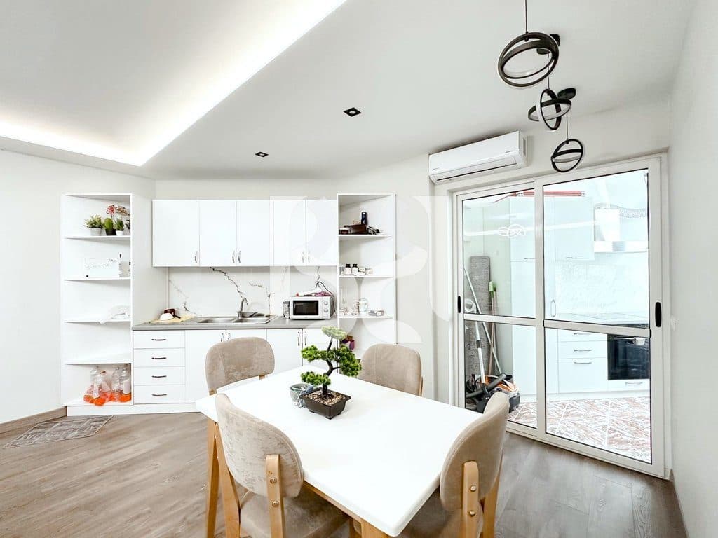 Shitet Apartament 2+1 në Don Bosko, Tiranë | 94 m² Bruto | Kati 6 me Ashensor | 17,000,000 Lekë 3