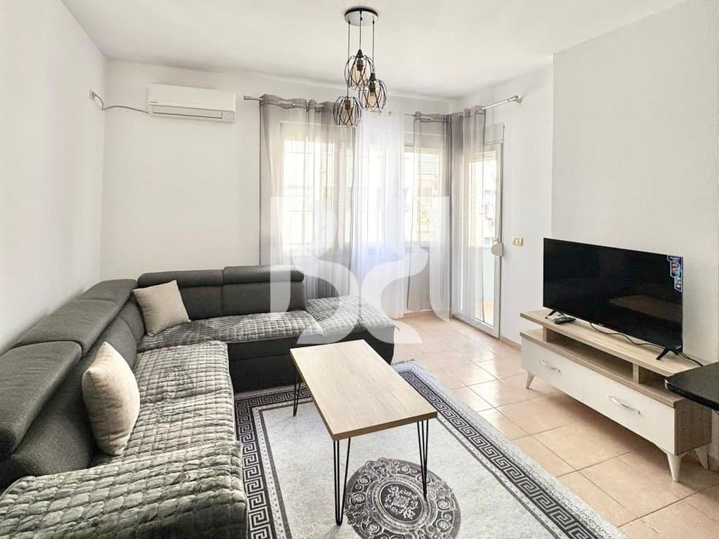 APARTAMENT ME QIRA 2+1+2 TUALETE, ASTIR PRANE RAIFFEISEN 2