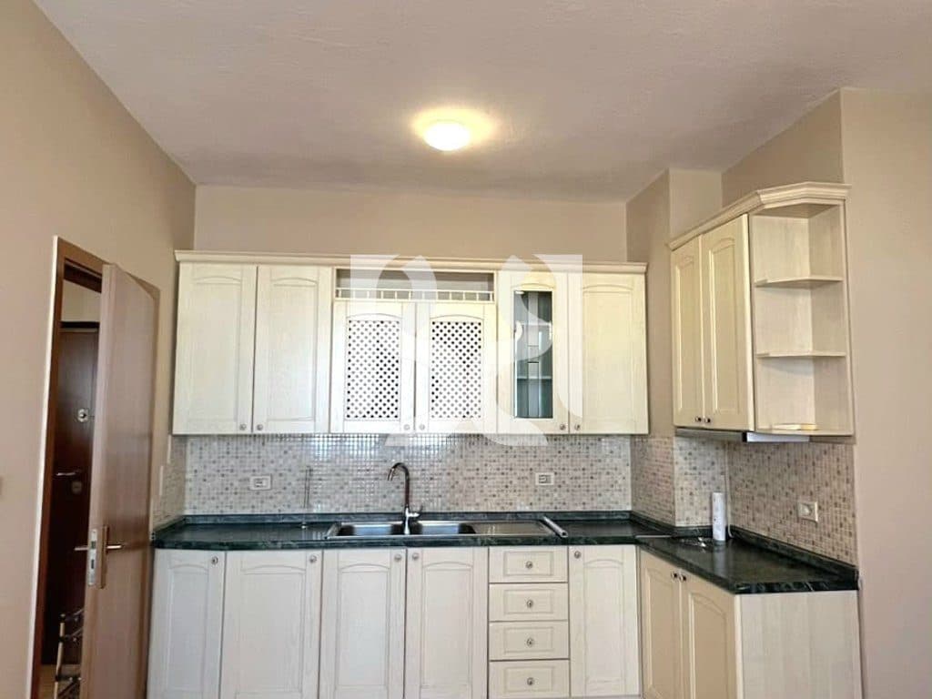APARTAMENT 1+1 ME QIRA PRANË MINISTRISË SË DREJTËSISË, TIRANË 2
