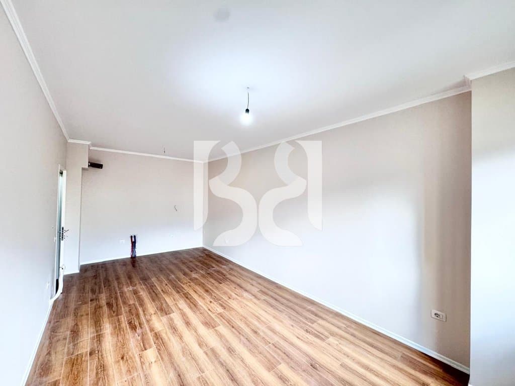 APARTAMENT ME QIRA 1+1+Post Parkimi NE XHAMLLIK / KOMPLEKSI I ASL-S 4