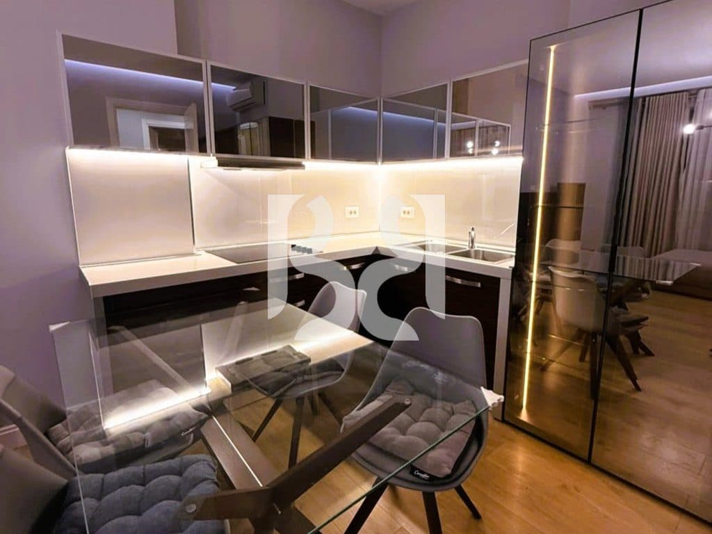 APARTAMENT 1+1 ME QIRA NE RRUGEN E KOSOVAREVE 2