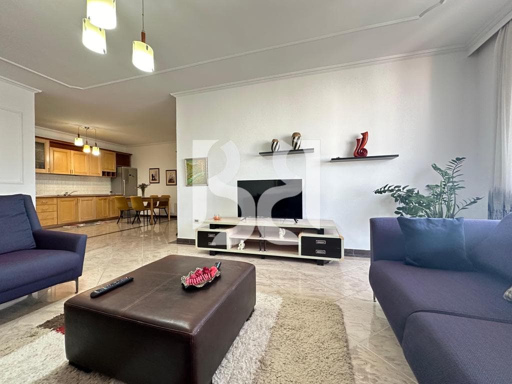 APARTAMENT 2+1 ME QIRA, SHESHI WILLSON 3