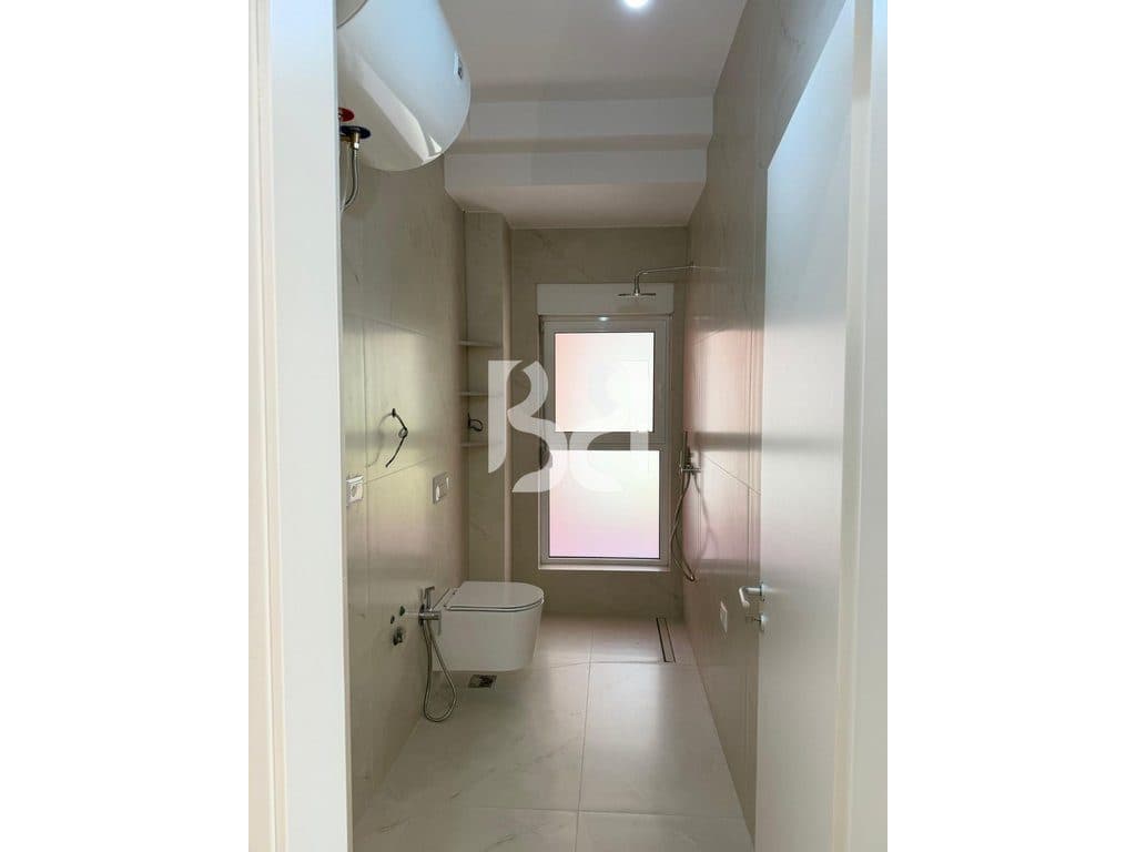 APARTAMENT 1+1 ME QIRA TE REZIDENCA KADIU** 4