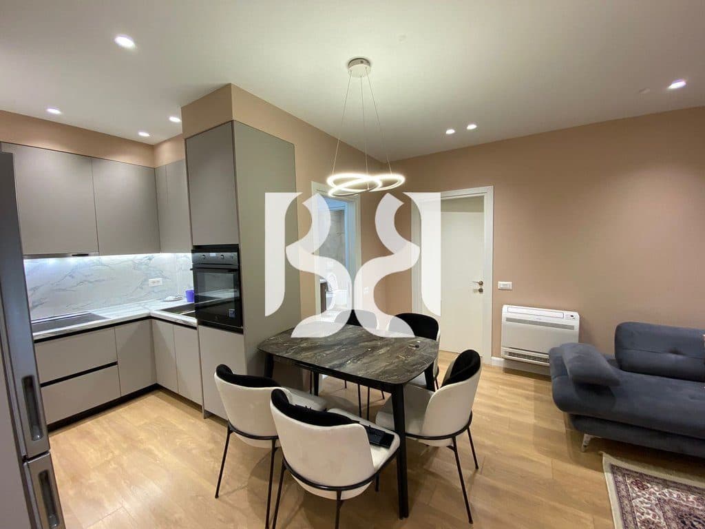 JEPET APARTAMENT 2+1+2 ME QIRA NE RRUGEN E DIBRES* 2