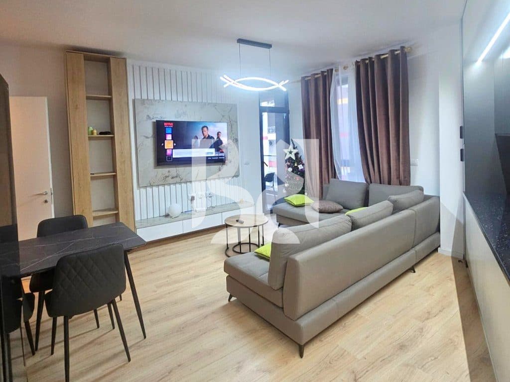 APARTAMENT 2+1+2+BALLKON ME QIRA TEK LIQENI I THATE ME PAMJE NGA KOPSHTI ZOOLOGJIK