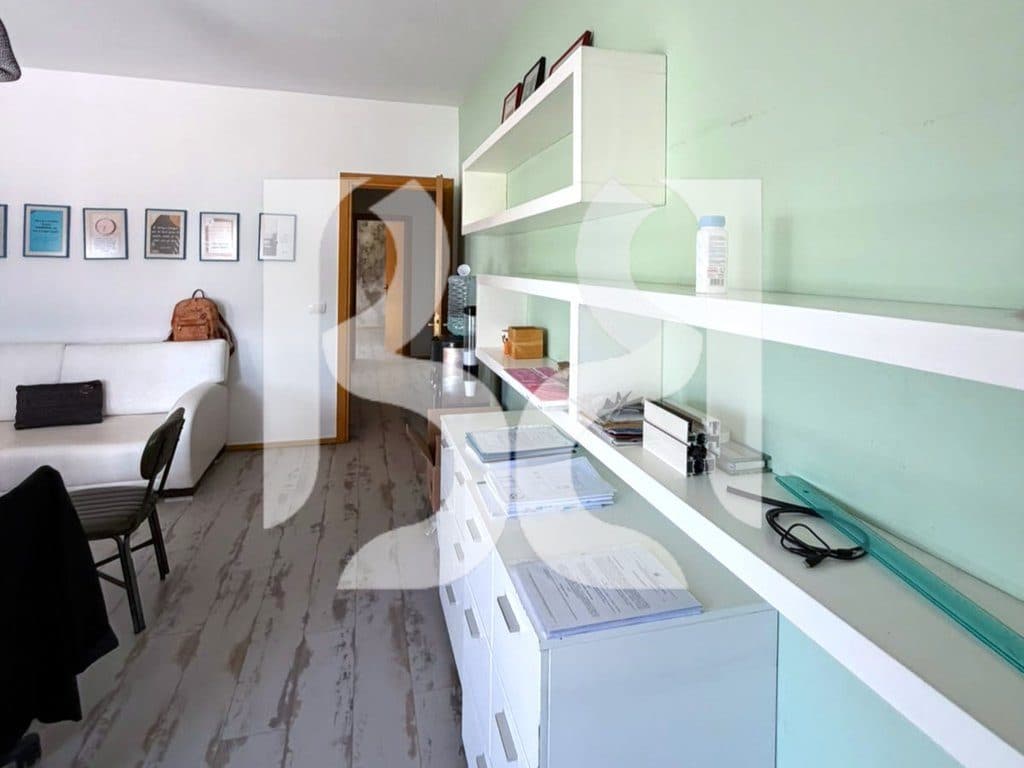 Jepet me Qira Ambient per Zyre ne Bllok, Tirane | 120 m² Neto | 1,500 €/Muaj 2