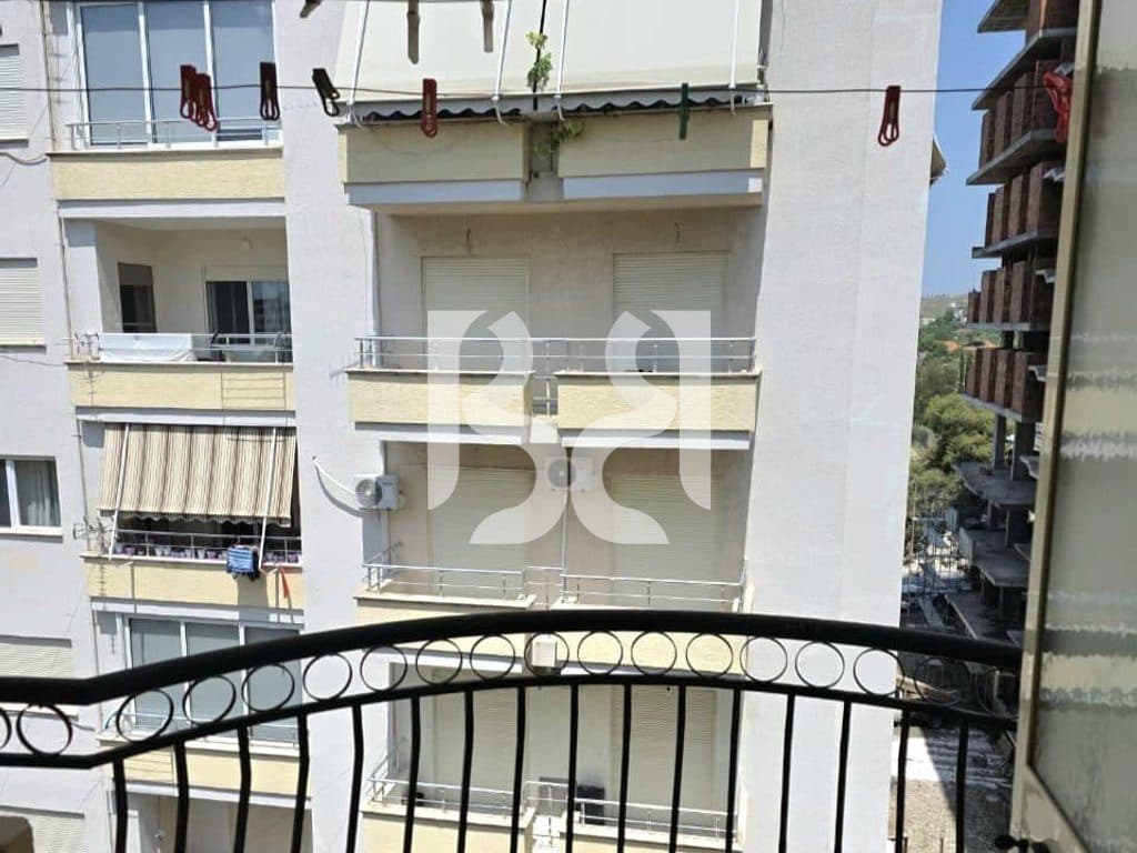 SHITET APARTAMENT 1+1 NË SHKËMBIN E KAVAJËS, DURRËS 3
