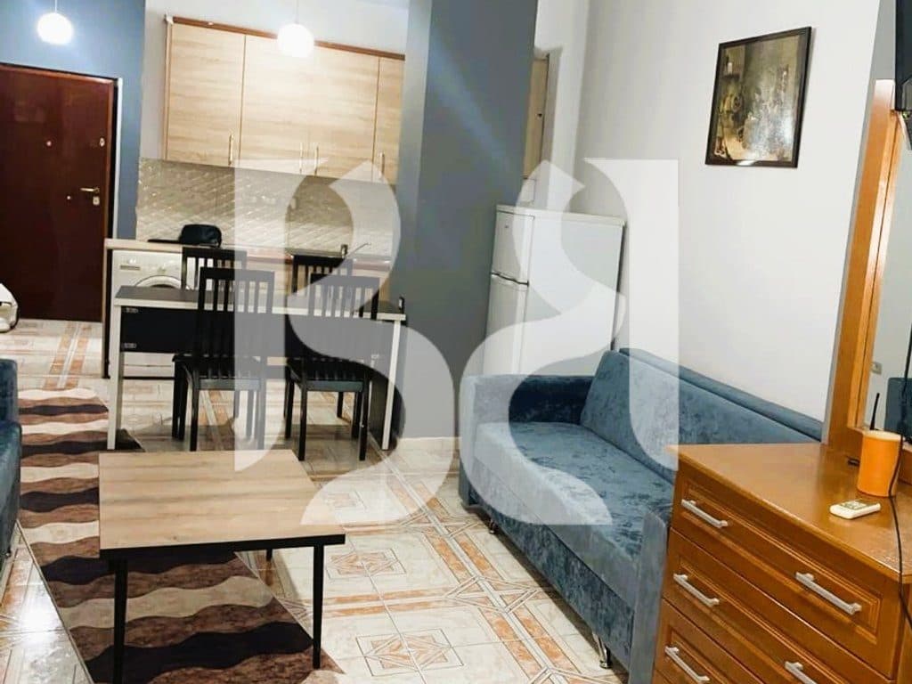 APARTAMENT 1+1 ME QIRA NE RRUGEN FORTUZI