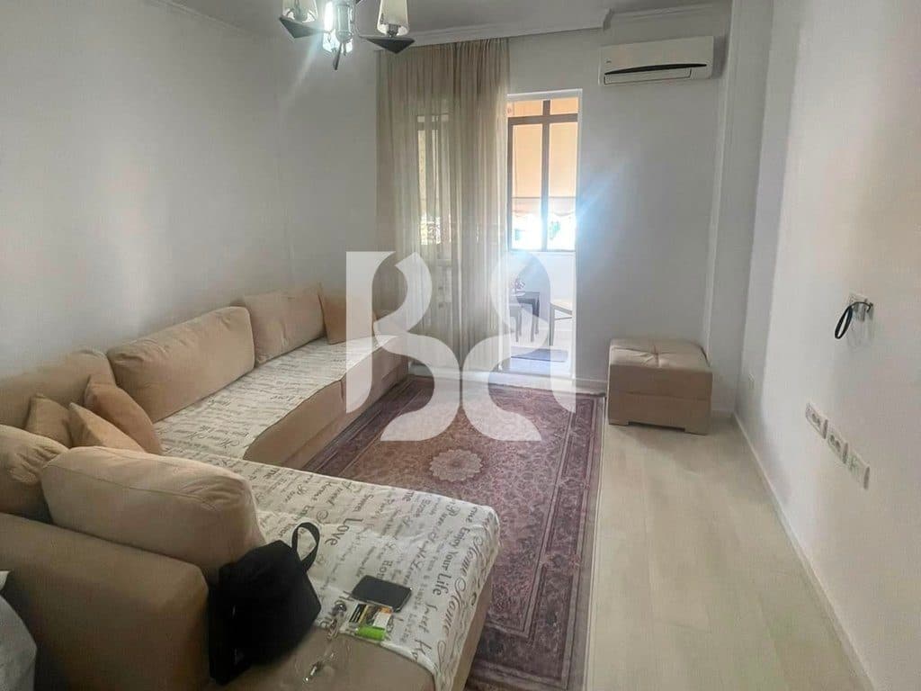 Apartament 2+1 me Qira pranë Globe, te Vace Zela | 90 m² | I Sapo Rinovuar