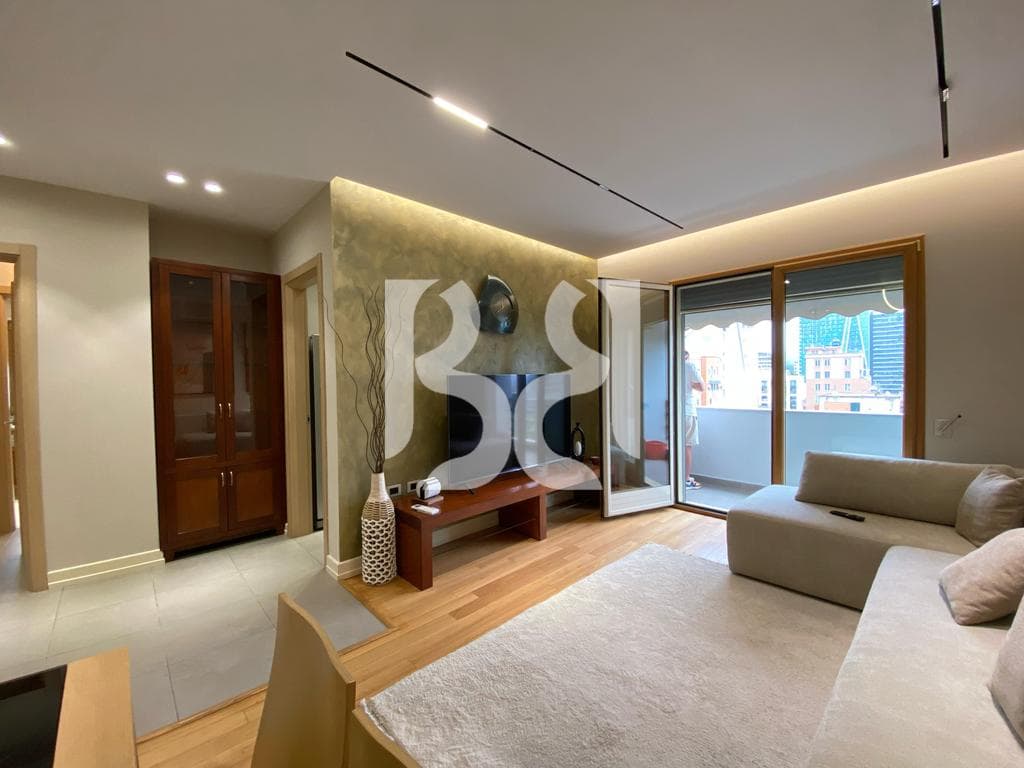 APARTAMENT 2+1+2+POST PARKIMI, MBAS KRYEMINISTRISE