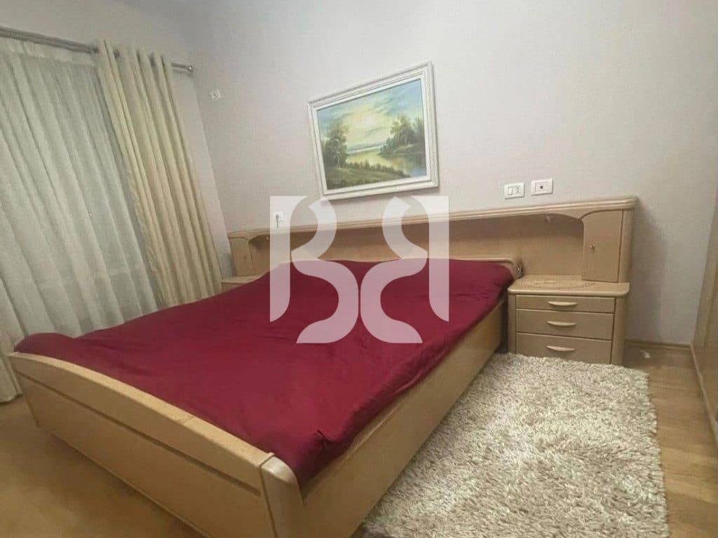 APARTAMENT ME QERA 2+1 TE PALLATET CABEJ, MISTO MAME