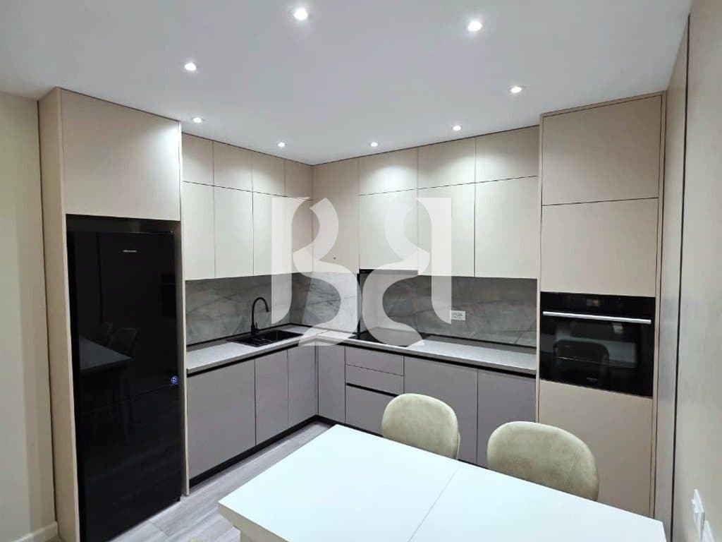 Jepet me Qira Apartament 2+1 me Garazh në Laprake, prane Kupoles | 80,000 lekë/muaj 3