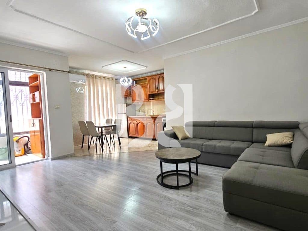 APARTAMENT 2+1+BALLKON ME QIRA TEK RRUGA DRITAN HOXHA, LAPRAKE 2