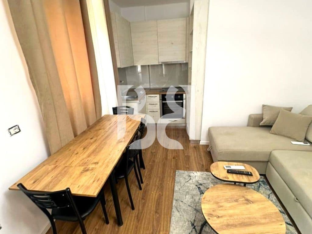 APARTAMENT 2+1 ME QIRA NE RRUGEN HAMDI PEPO