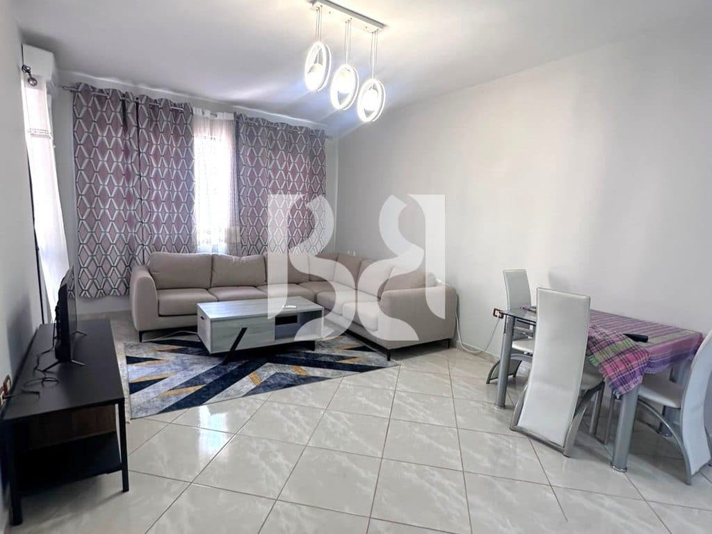 APARTAMENT 1+1+BALLKON ME QIRA NE ASTIR