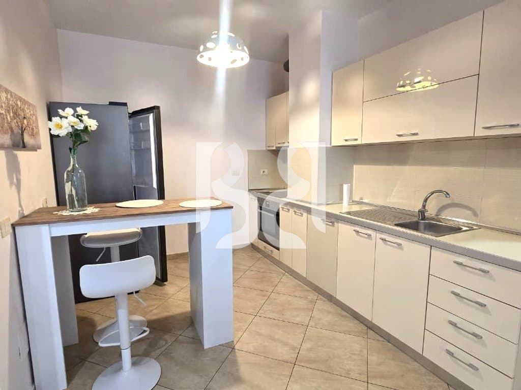 APARTAMENT 2+1+2+POST PARKIMI ME QIRA MBRAPA QENDRES GLOBE 3