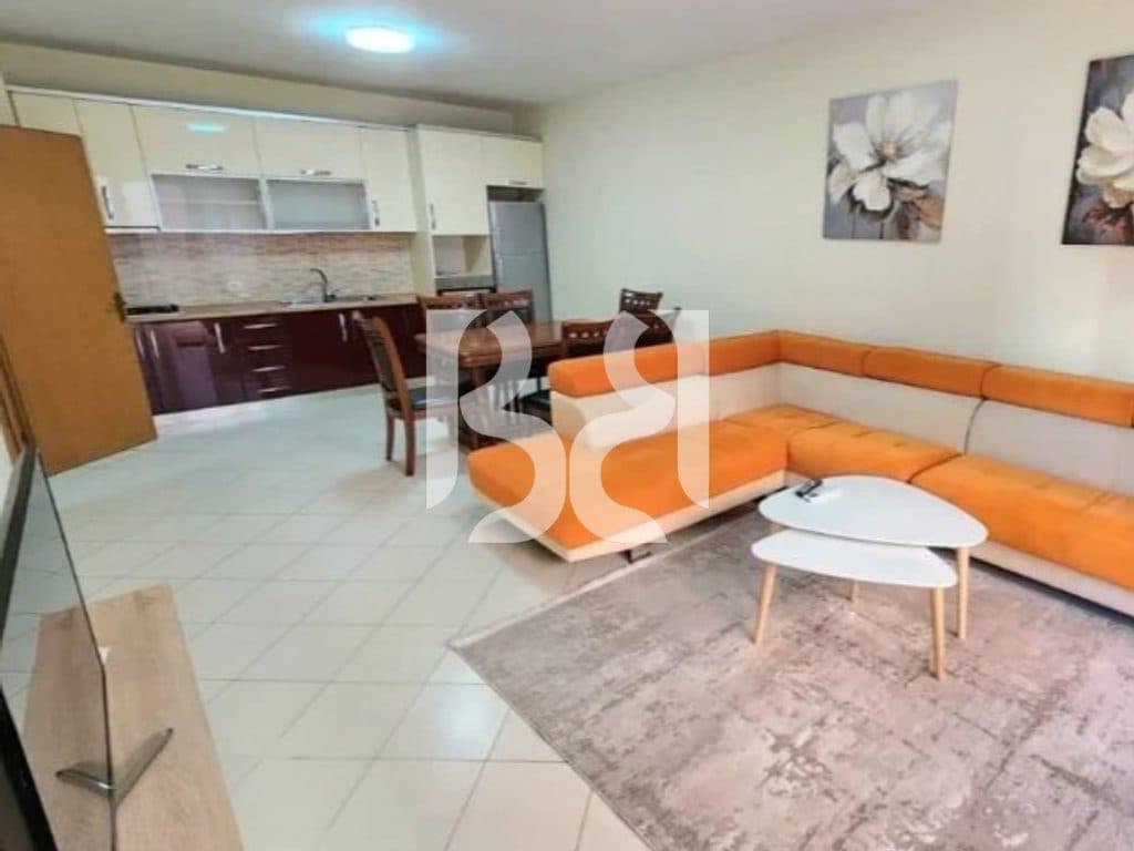 APARTAMENT ME QERA 2+1+2 TE OZON,ASTIR** 2